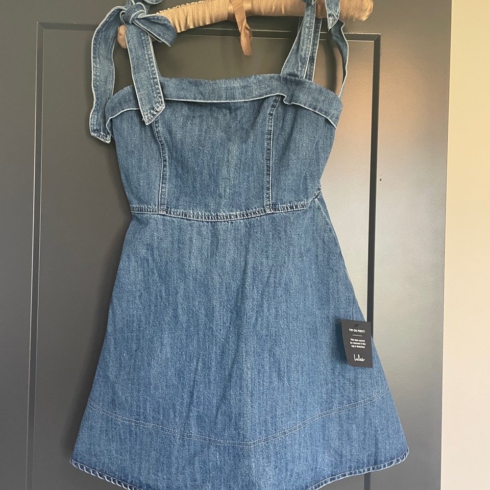 LulusDenim Blue Dress with Bow Straps.Mesium..NWT